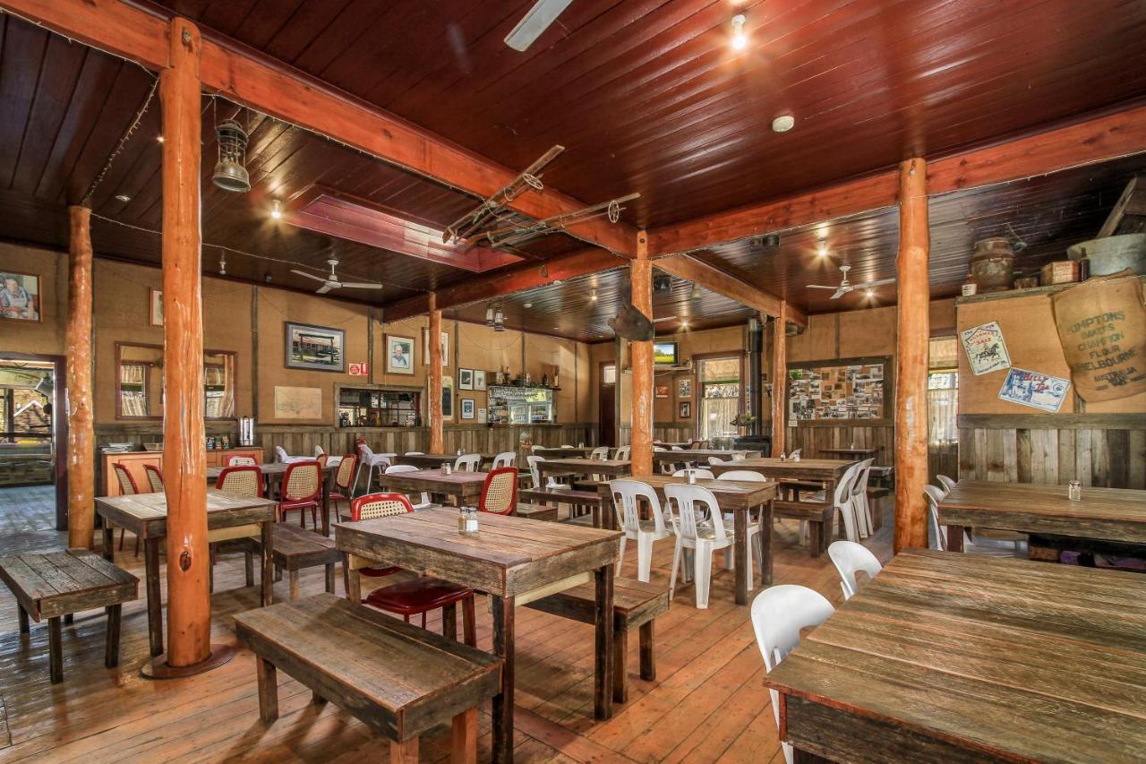 Dargo Hotel Exterior photo