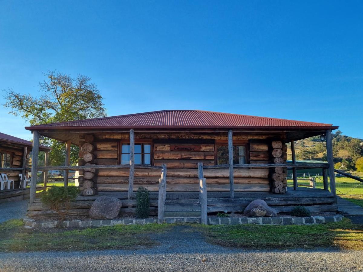 Dargo Hotel Exterior photo